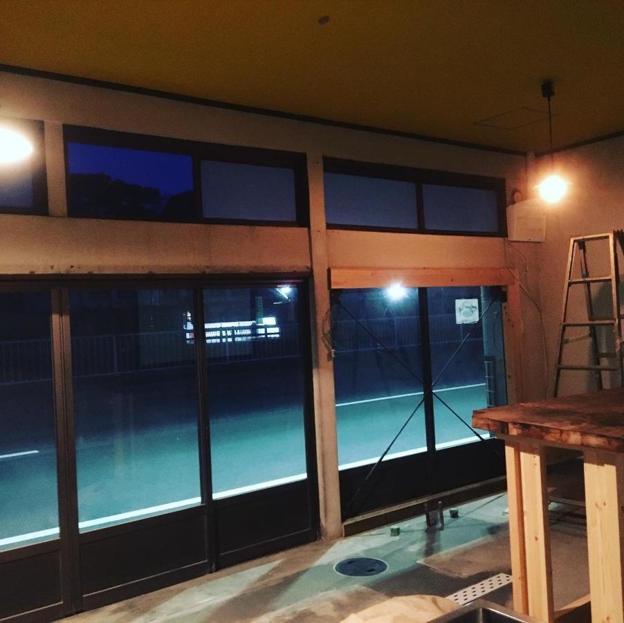 Bakushuku Den Guest House Brew Matsuyama  Exterior foto