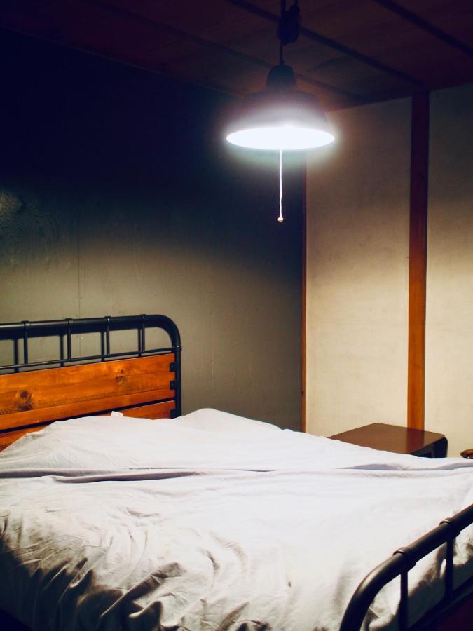 Bakushuku Den Guest House Brew Matsuyama  Exterior foto